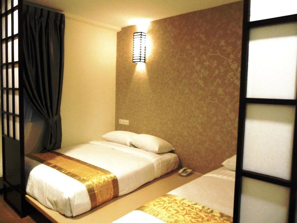 Hotel Zamburger Skudai Kamer foto