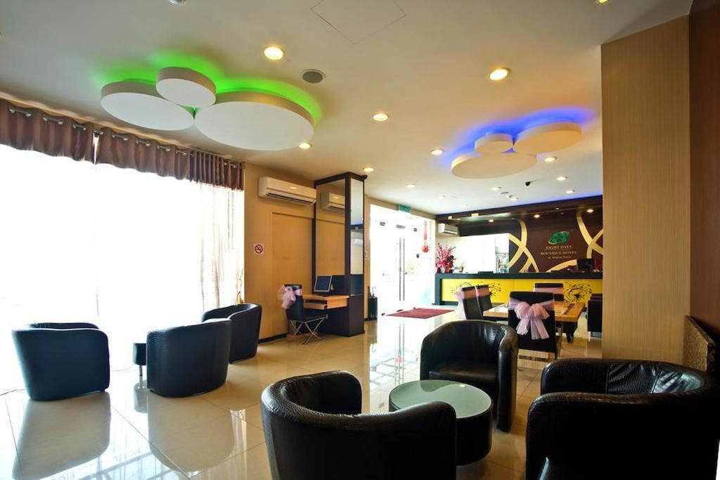 Hotel Zamburger Skudai Buitenkant foto