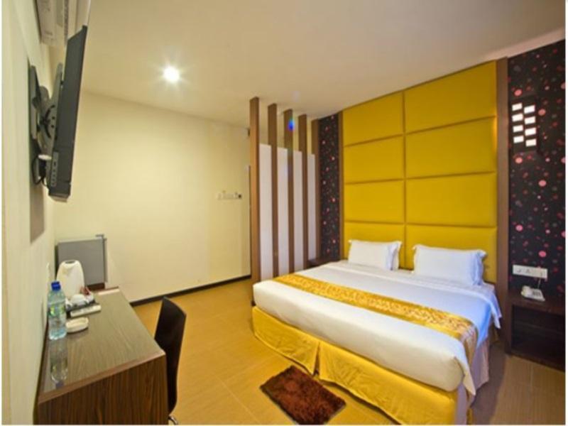Hotel Zamburger Skudai Buitenkant foto